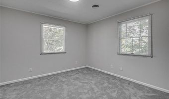 2048 Heritage Ct, Asheboro, NC 27203