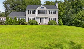 2 Oleander Dr, Clinton, CT 06413