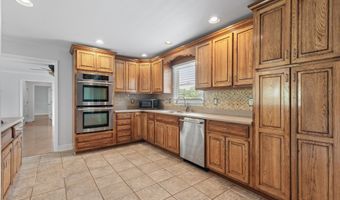 3054 Hawthorne St, Athens, TN 37303