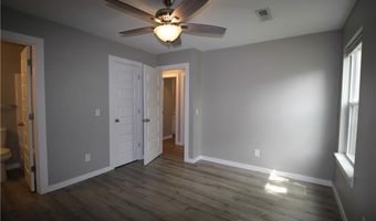 214 NW J St, Bentonville, AR 72712