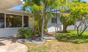 445 N Kainalu Dr B, Kailua, HI 96734