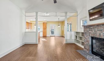45 Verde Dr, Asheville, NC 28806