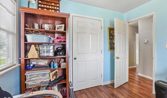 186 N 8th Ave, Beech Grove, IN 46107