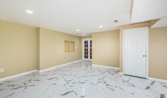 583 WINDSONG Dr, Aberdeen, MD 21001