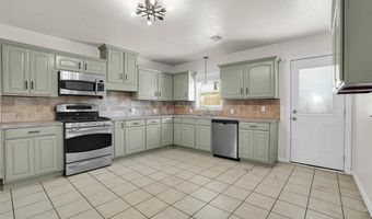 1422 N Hudson St, Altus, OK 73521