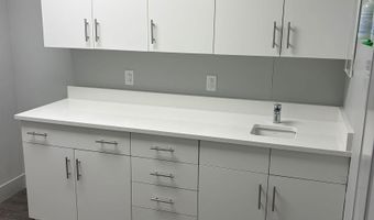 5920 YELLOWSTONE Rd 4, Cheyenne, WY 82009