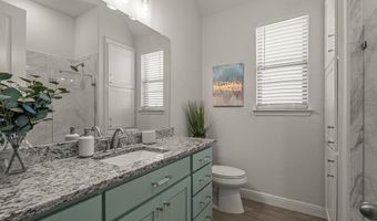 381 Oak Meadow Ln, Weatherford, TX 76085