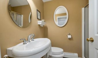 54 Liberty Ln, Barrington, NH 03825
