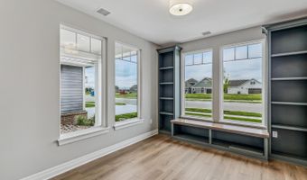 324 W Boxthorn Dr, Andover, KS 67002