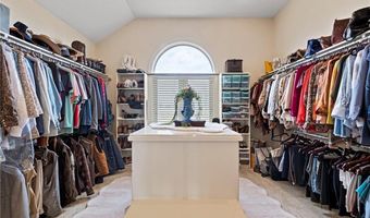 14971 Fairmount Rd, Basehor, KS 66007