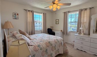 1640 JUNO Trl 205B, Astor, FL 32102
