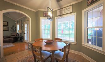 330 River Oaks Dr, Bainbridge, GA 39817