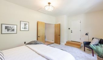 525 Keyes Ave, Angwin, CA 94508