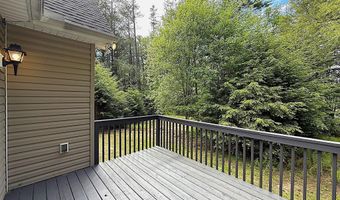 15 Shakespeare Dr, Albrightsville, PA 18210