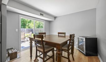 3 Ocean Ave, Barnegat, NJ 08005