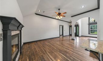 3 Rhonda Ln, Bella Vista, AR 72715