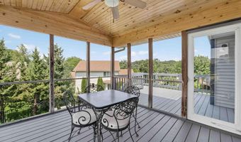 5574 Bantry Ln, Fitchburg, WI 53711