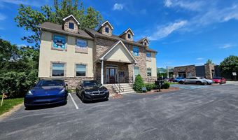 4295 W TILGHMAN St, Allentown, PA 18104