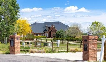 2366 Shoreside Dr, Berthoud, CO 80513