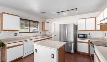 11836 W ROANOKE Ave, Avondale, AZ 85392