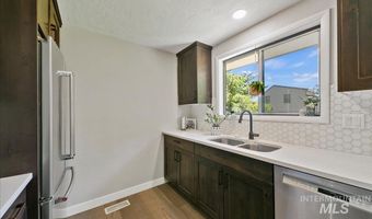 2214 N Constantine Ave, Boise, ID 83704