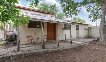 806 E Ave E, Alpine, TX 79830