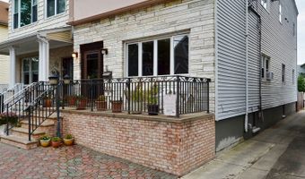19 W 32ND St 1, Bayonne, NJ 07002