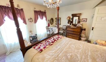 409 N Wilson St, Ainsworth, NE 69210
