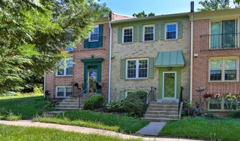 2402 WINDBREAK Dr, Alexandria, VA 22306