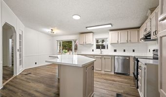 100 Epps Rd, Belton, SC 29627