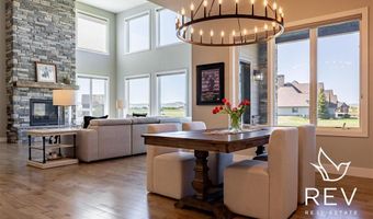 44 Sugar Bars Dr, Cody, WY 82414