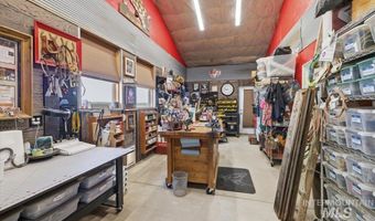 20337 Maggard Ln, Caldwell, ID 83607
