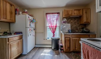 36 Larkin St, Bangor, ME 04401