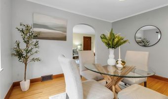 96 Amherstdale Rd, Amherst, NY 14226