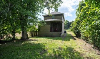 308 Wykes St, Aliquippa, PA 15001