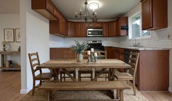 20375 SW TAMMY Ct, Beaverton, OR 97078