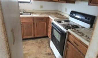 21 Cedar Dr, Barboursville, WV 25504