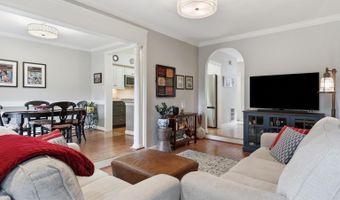2712 KENWOOD Ave, Alexandria, VA 22302