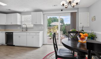 8307 PONDSIDE Ter, Alexandria, VA 22309