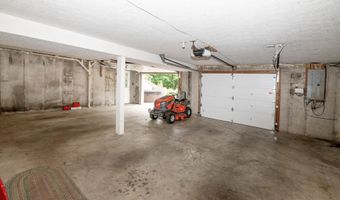 9382 Royal Oak Dr, Alexandria, KY 41001