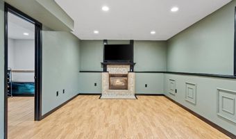 3411 E Mineral Pond Blvd, Anoka, MN 55303