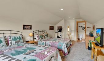 85 Bellflower Ct, Blanchard, ID 83804
