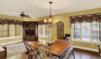 5695 N London Rd, Fairland, IN 46126
