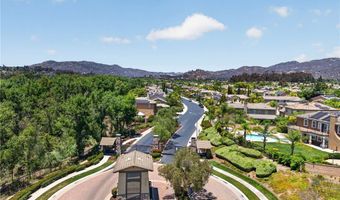 2332 Douglaston, Escondido, CA 92026