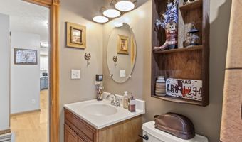 1135 Crystal Ct, Avon, IN 46123