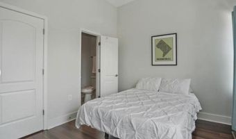 1260 PENN St NE, Washington, DC 20002