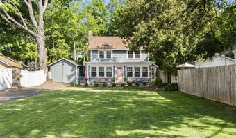 20 Bradley Ave, Branford, CT 06405