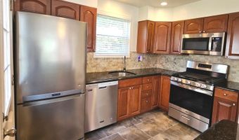 10 S FRENCH St, Alexandria, VA 22304