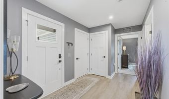 3111 Starlight Cir, Akron, OH 44312