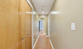 6354 Shenandoah Ave, Allen Park, MI 48101